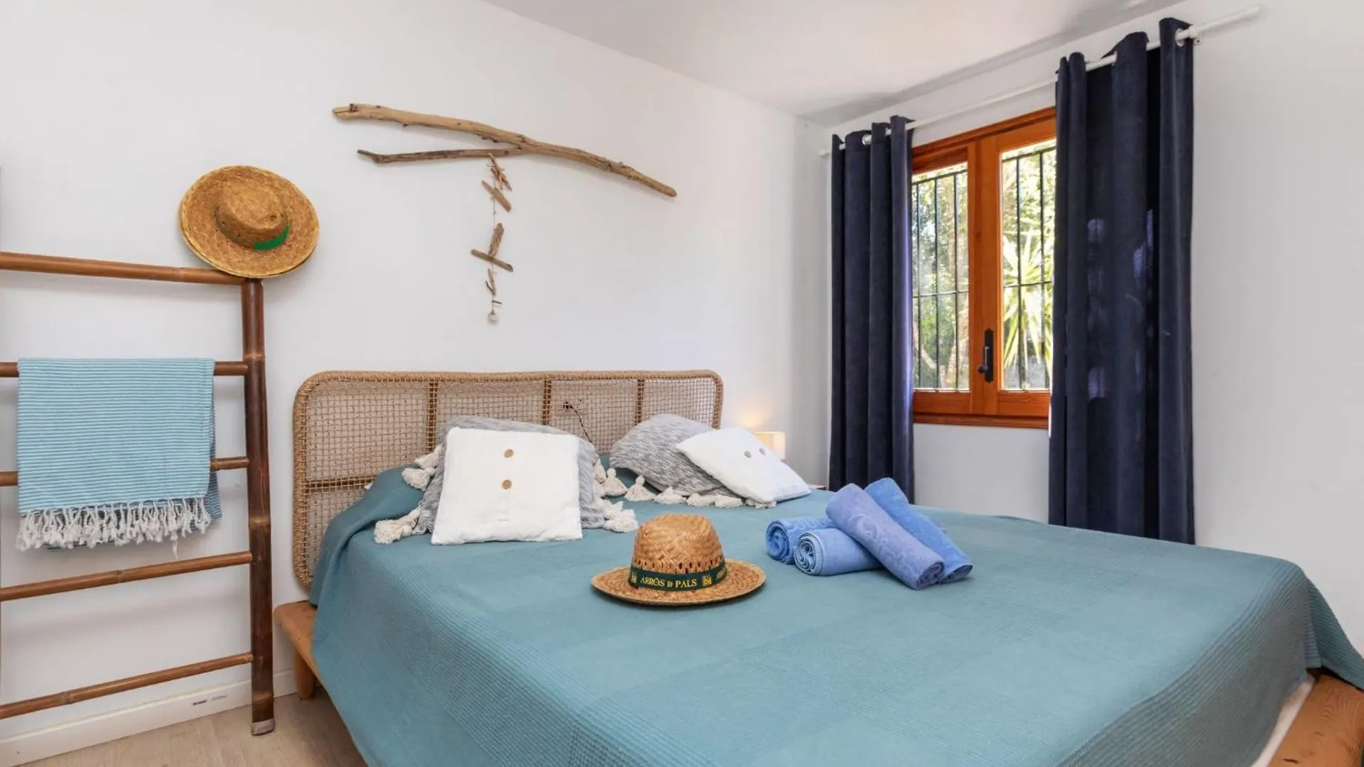 Holiday Home Angela By Interhome Pals